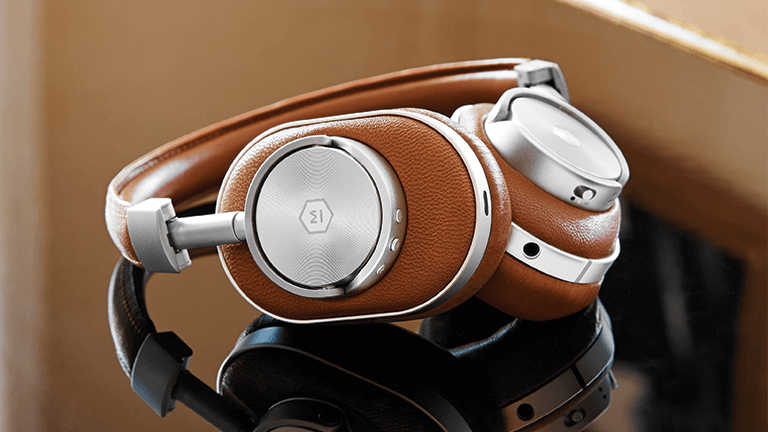 Master and Dynamic launches MW60 Wireless Over-Ear Headphones in 2015