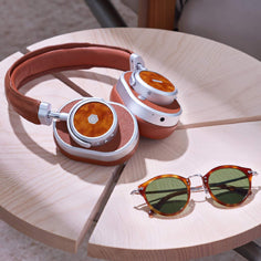Master and Dynamic partners with Oliver Peoples in 2020