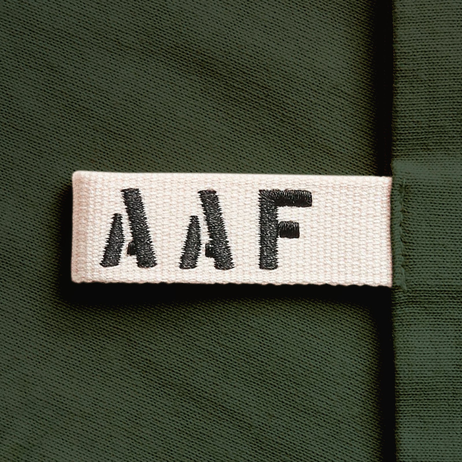 MH40 APPLIED ART FORMS | Master & Dynamic