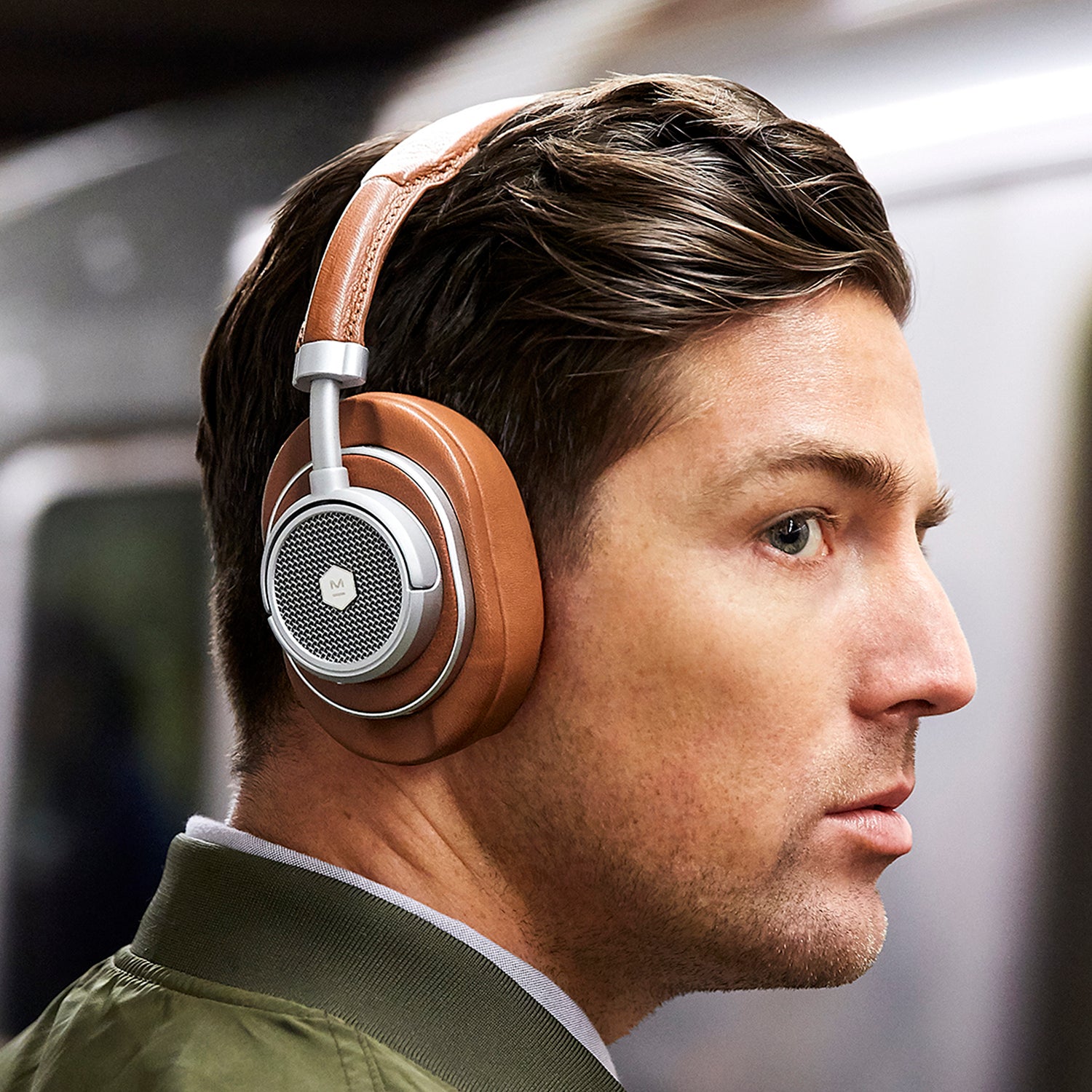 master＆dynamic MW50 MW50+ | Shop Leather Wireless On-Ear Headphones | Master & Dynamic