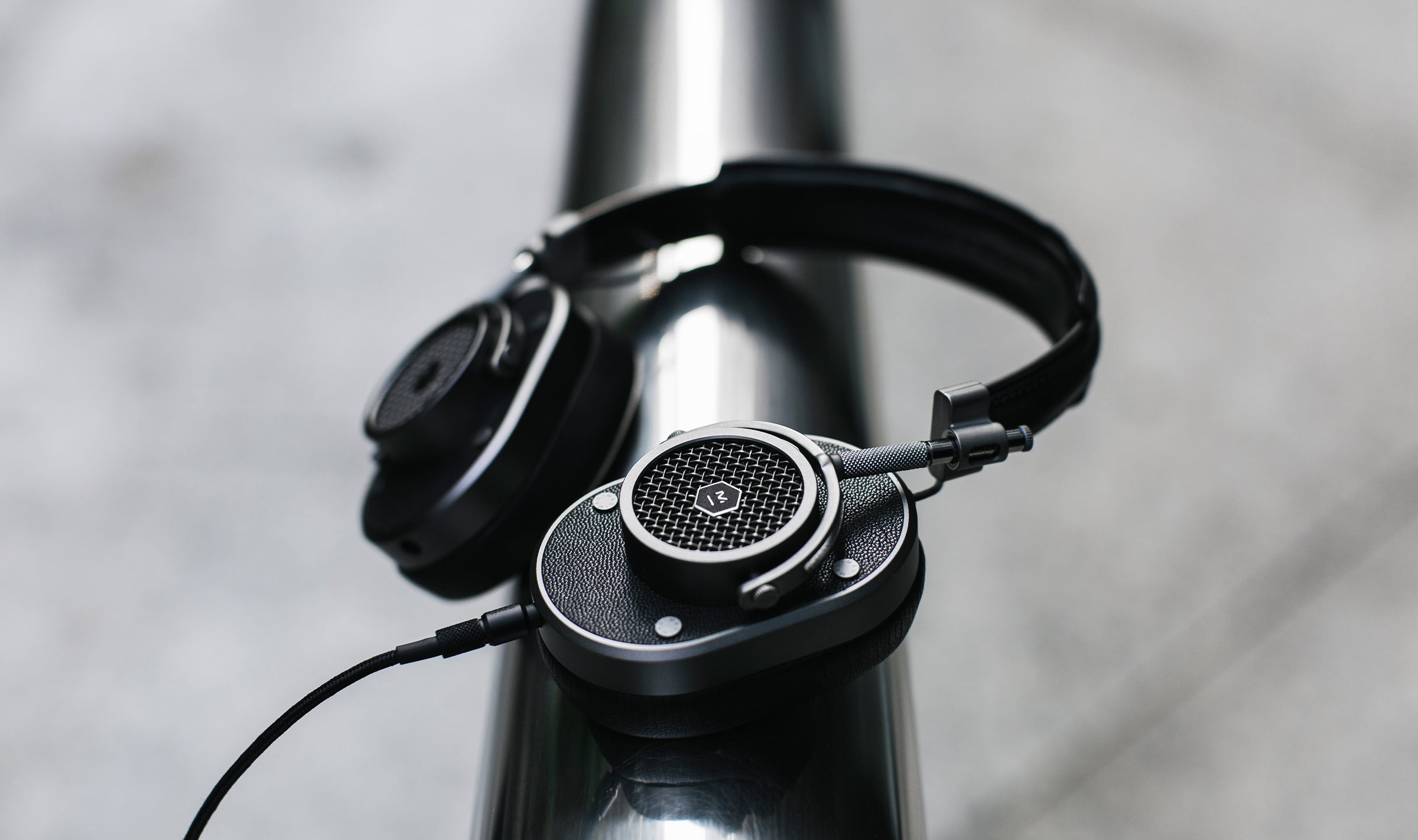 MASTER&DYNAMIC MH40 ネイビー 有線モデル MASTER&DYNAMIC MH40 ネイビー 有線モデル